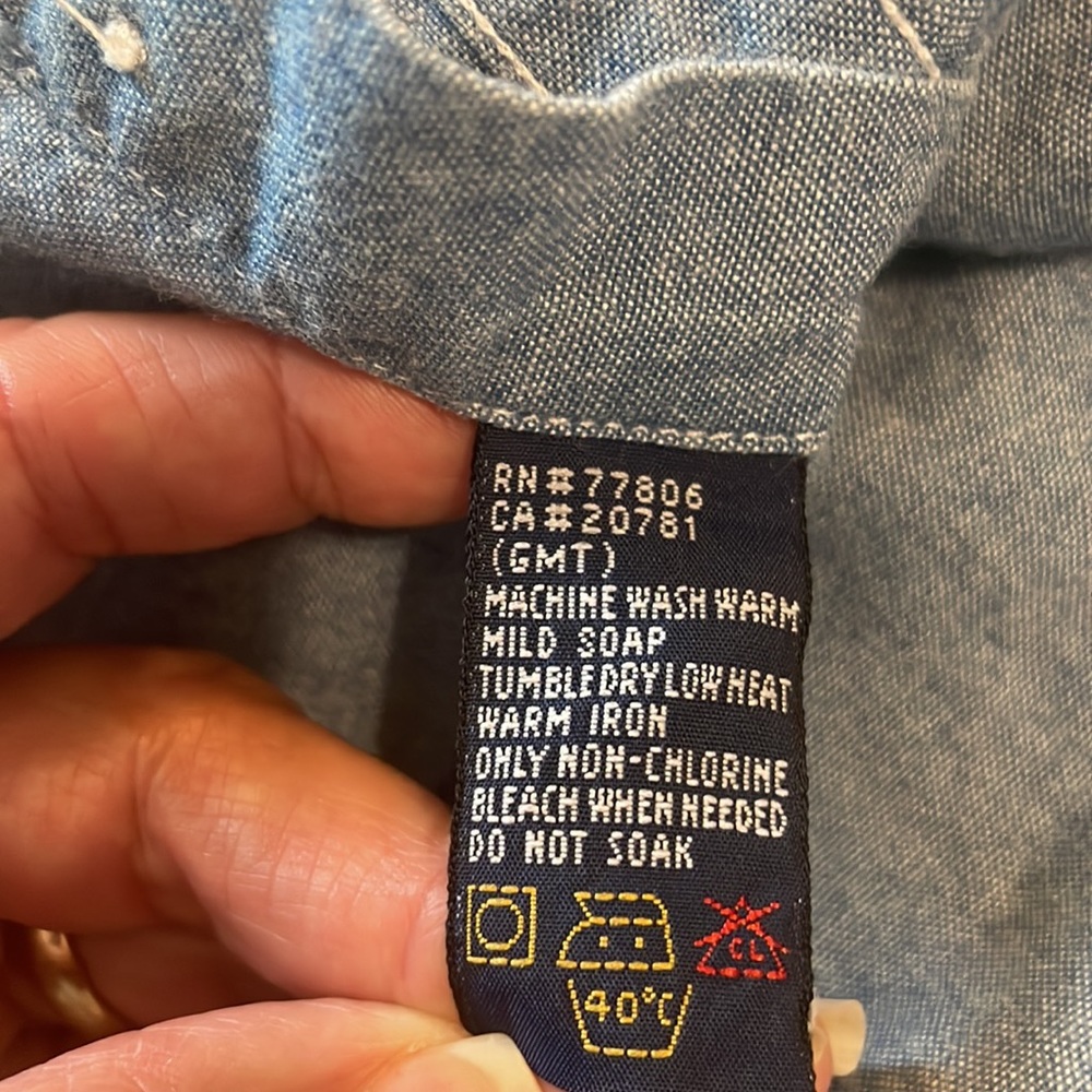 Vintage Tommy Hilfiger collarless blue shirt boys M - Picture 9 of 9